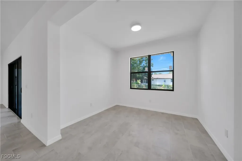 906 Bayard Terrace Port Charlotte FL 33948