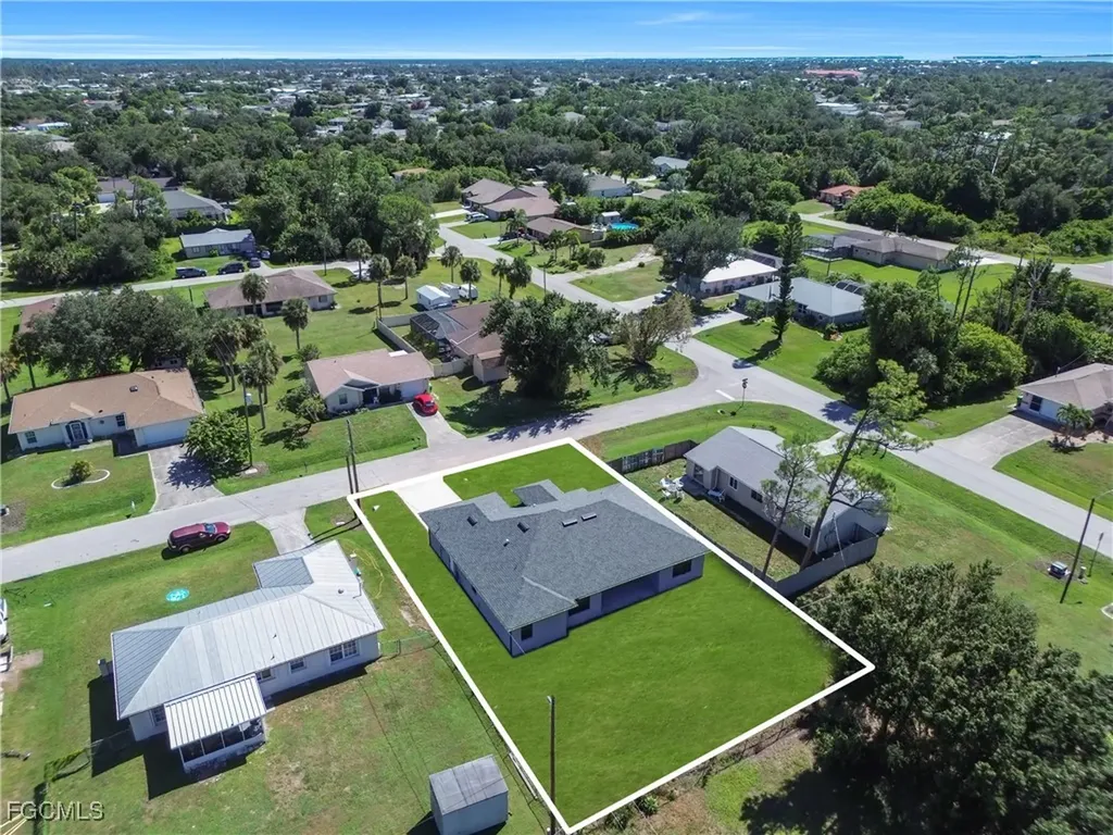 906 Bayard Terrace Port Charlotte FL 33948