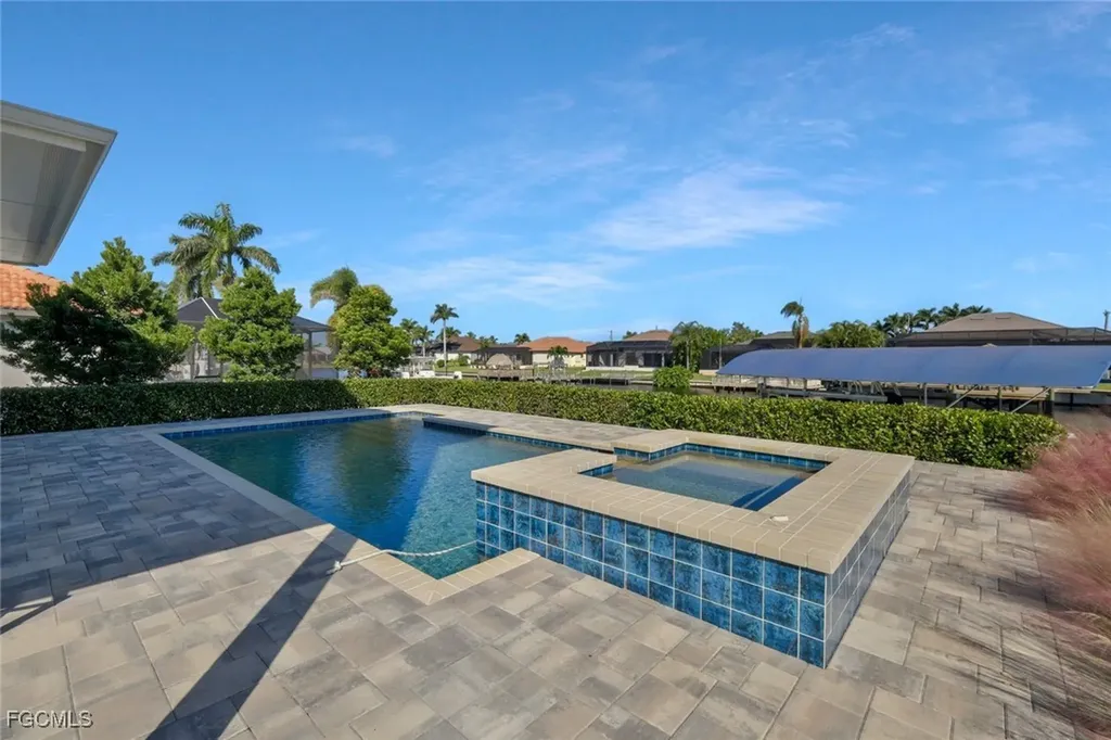 2717 SW 38th Street Cape Coral FL 33914