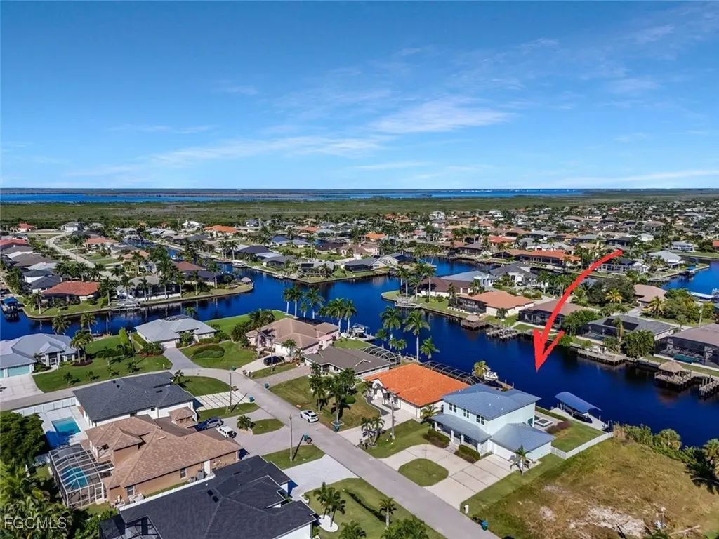 2717 SW 38th Street Cape Coral FL 33914