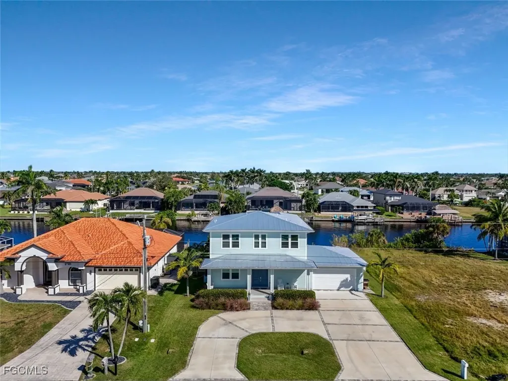 2717 SW 38th Street Cape Coral FL 33914