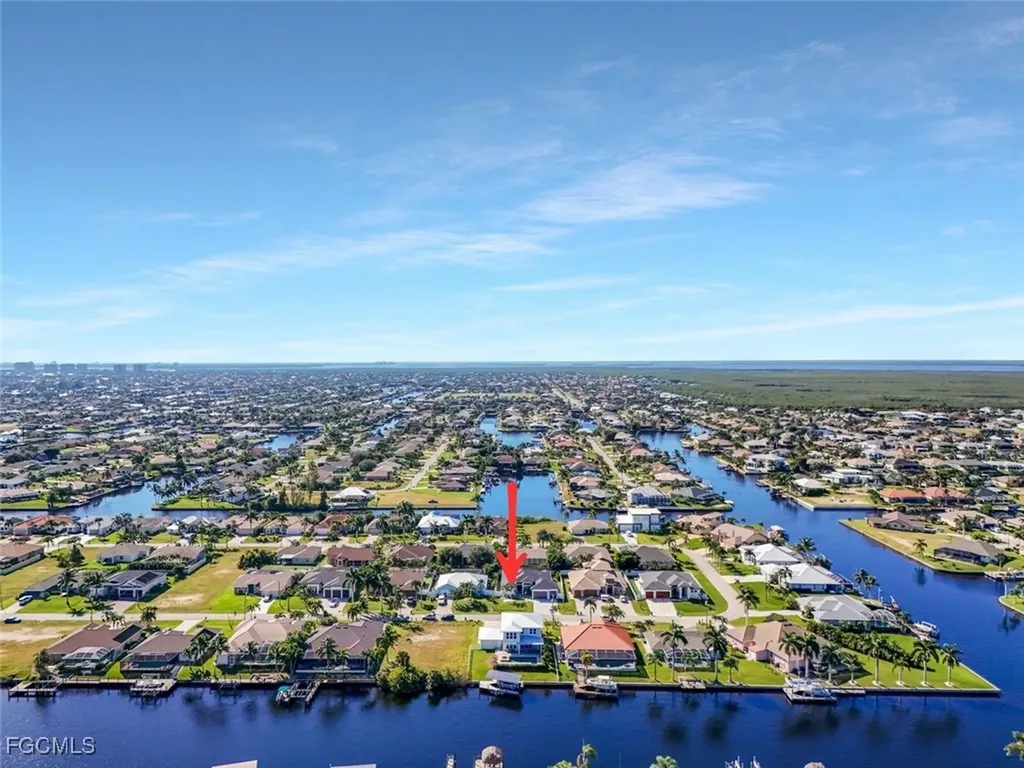 2717 SW 38th Street Cape Coral FL 33914