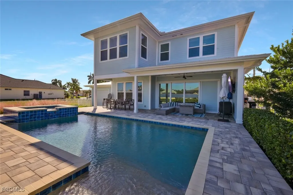 2717 SW 38th Street Cape Coral FL 33914