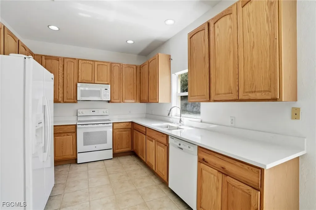 8294 Silver Birch Way Lehigh Acres FL 33971
