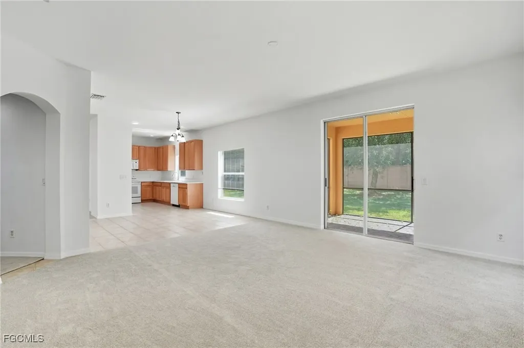 8294 Silver Birch Way Lehigh Acres FL 33971