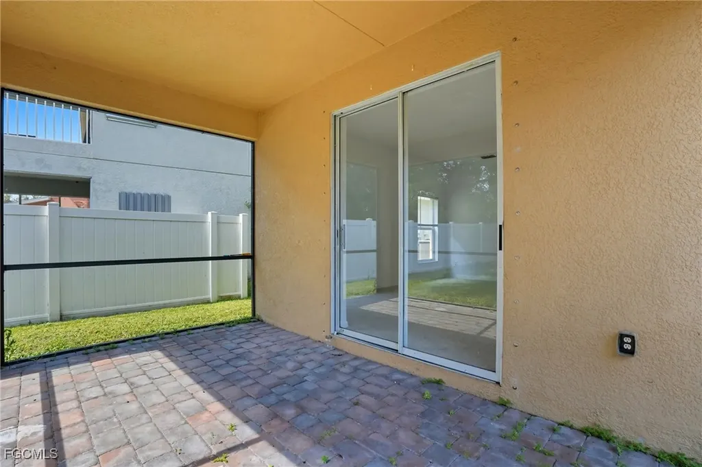 8294 Silver Birch Way Lehigh Acres FL 33971