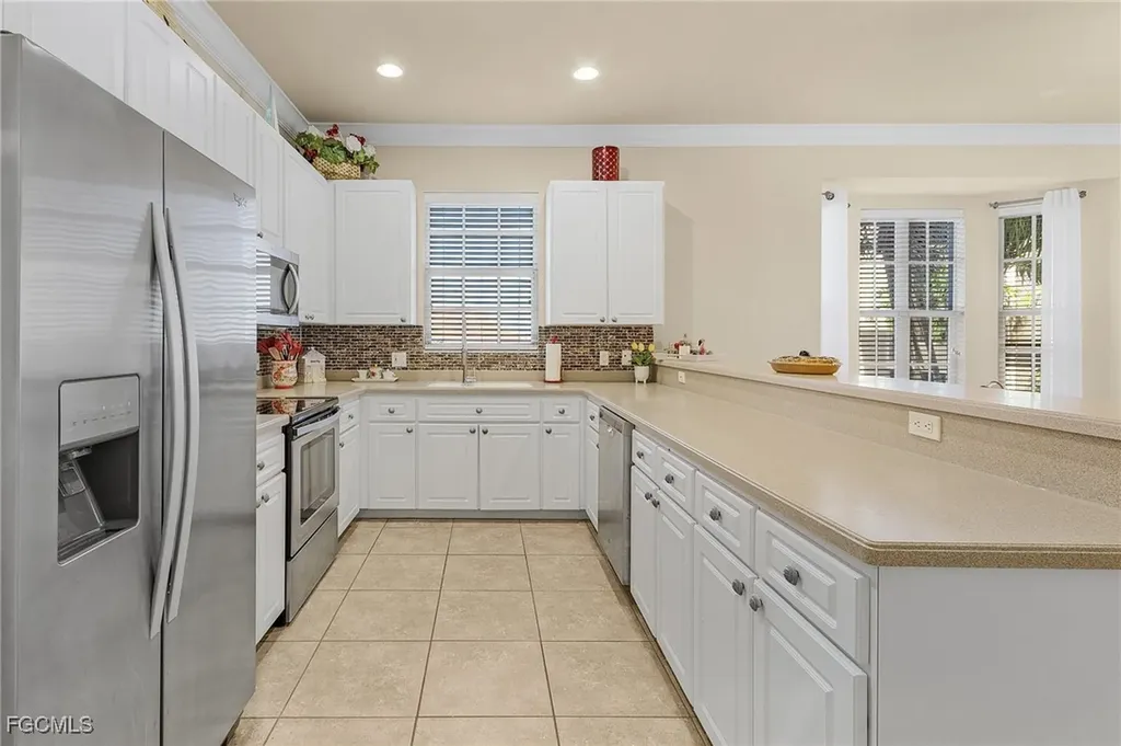 4235 SE 20th Place Cape Coral FL 33904