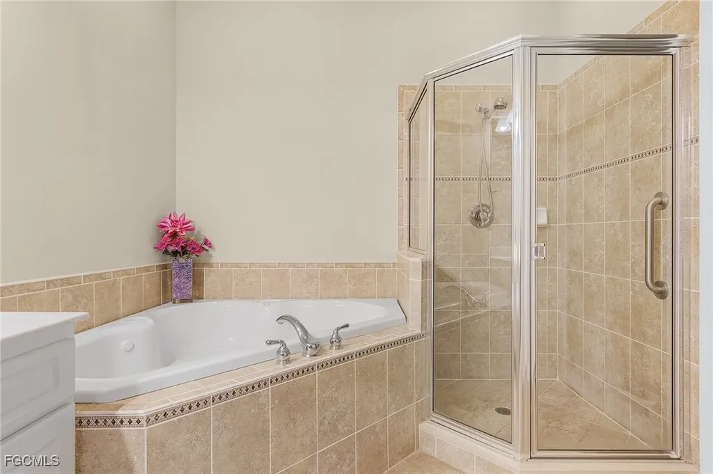 4235 SE 20th Place Cape Coral FL 33904