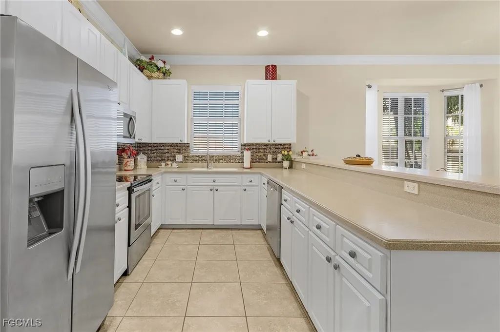 4235 SE 20th Place Cape Coral FL 33904