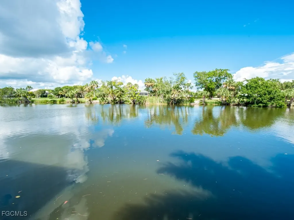 1610 Middle Gulf Drive Sanibel FL 33957