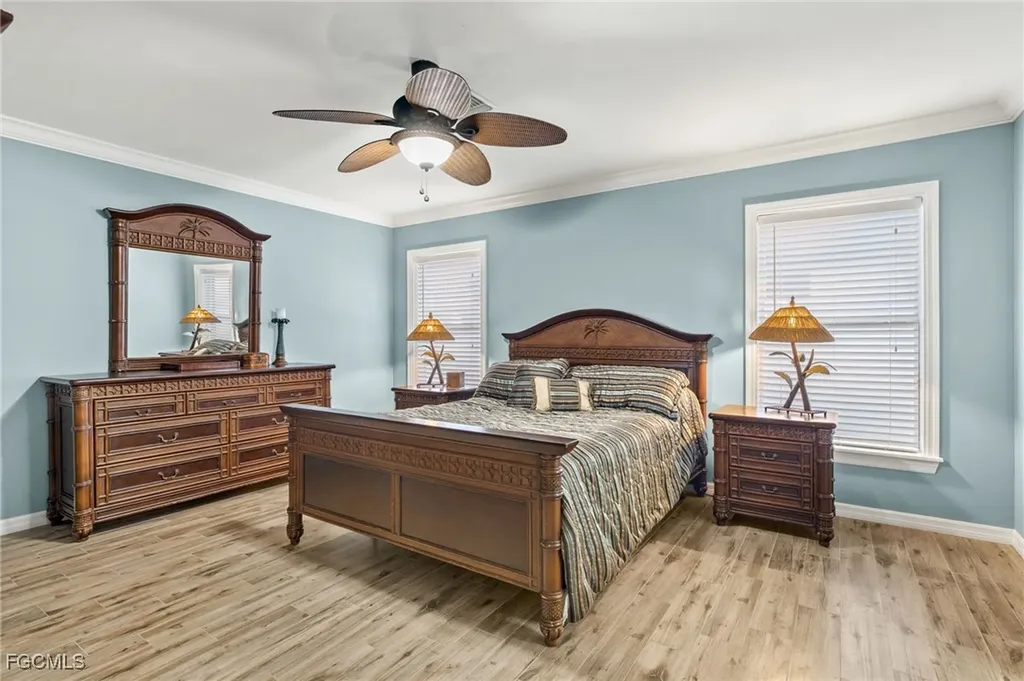 2717 Chiquita Boulevard S Cape Coral FL 33914