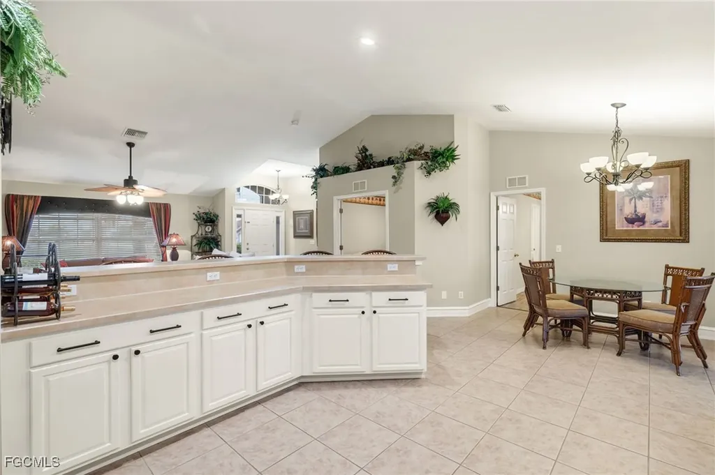 2717 Chiquita Boulevard S Cape Coral FL 33914