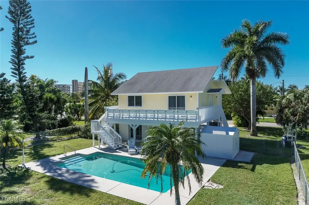 140 Estrellita Drive Fort Myers Beach FL 33931