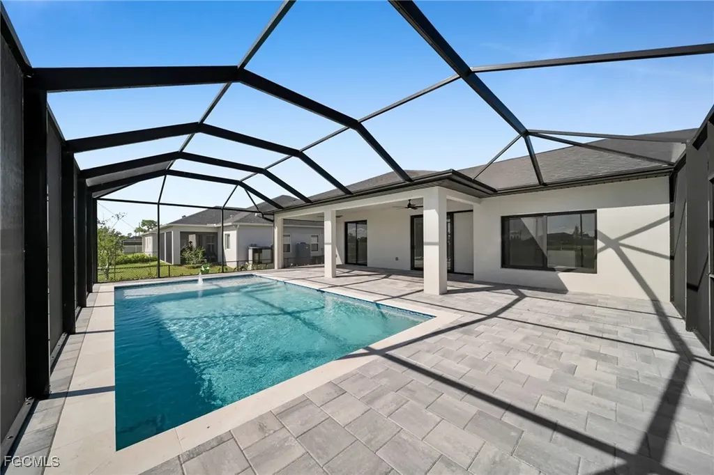 1245 NW 35th Place Cape Coral FL 33993