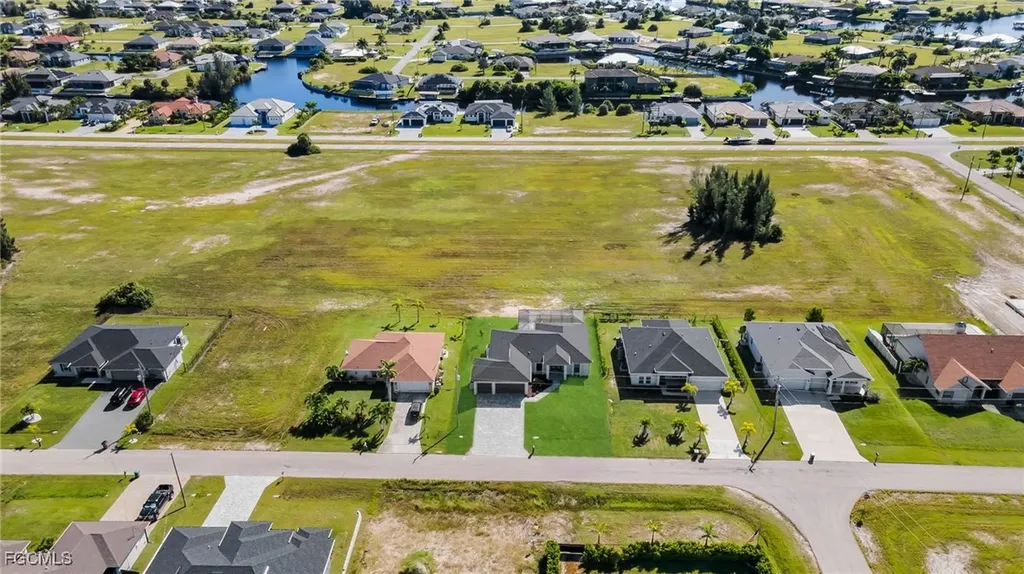 1245 NW 35th Place Cape Coral FL 33993