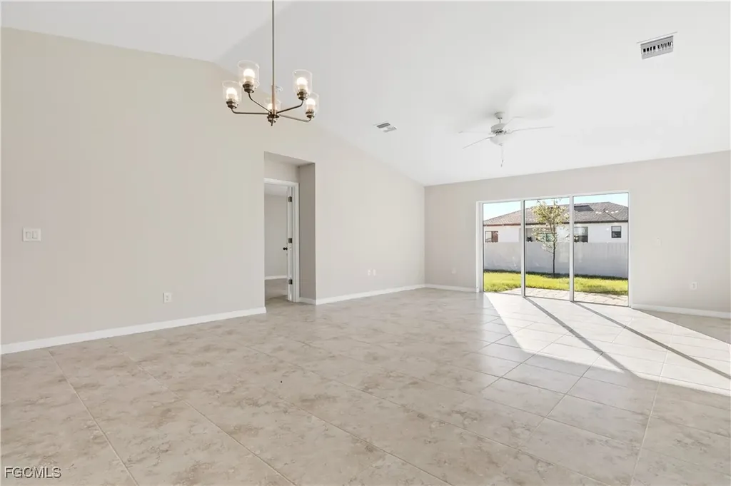 2052 NW 17th Street Cape Coral FL 33993