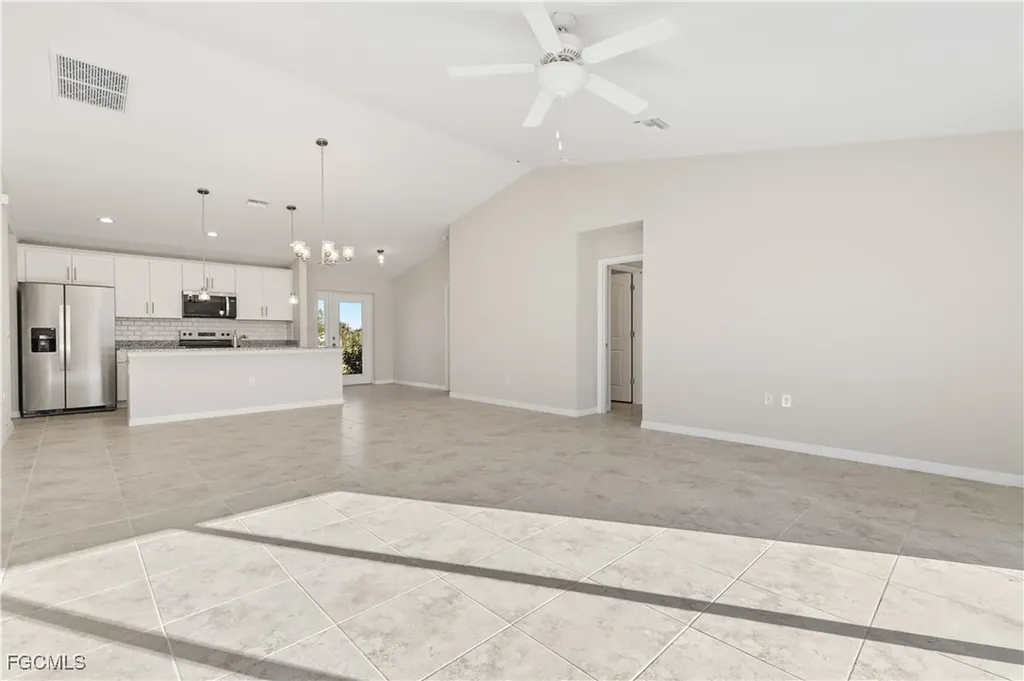 2052 NW 17th Street Cape Coral FL 33993