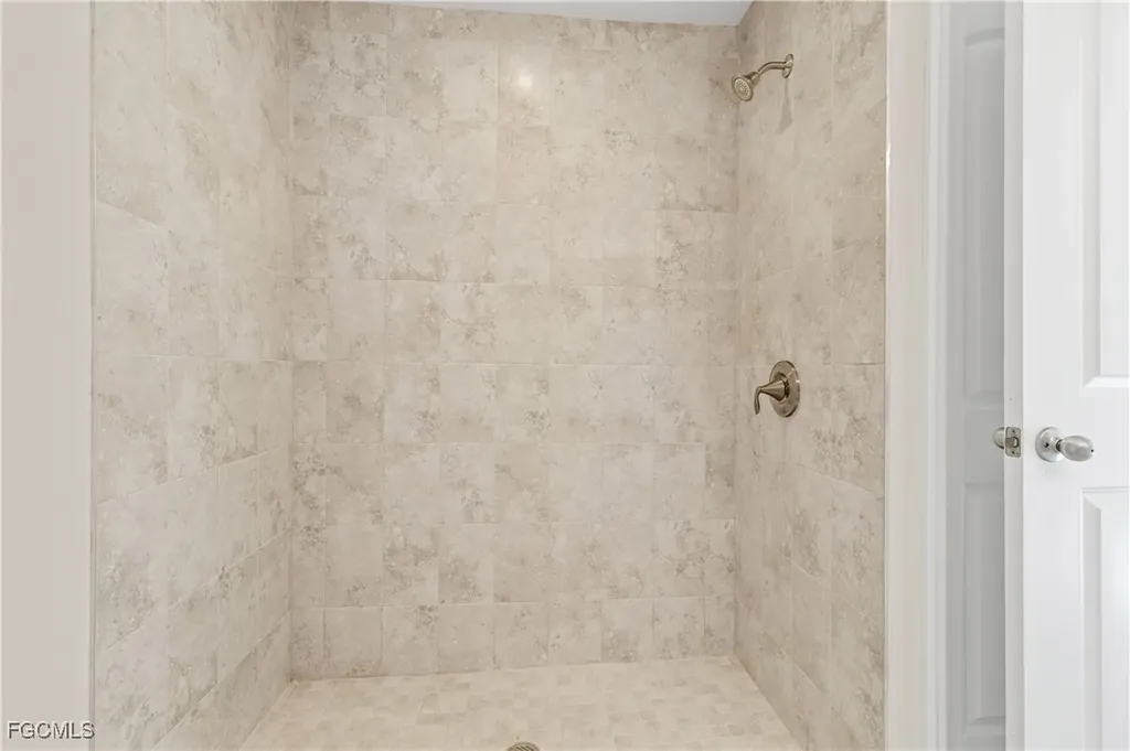 2052 NW 17th Street Cape Coral FL 33993