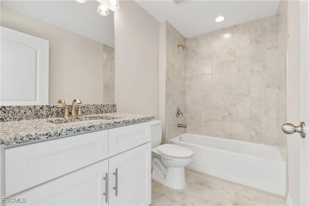 2052 NW 17th Street Cape Coral FL 33993