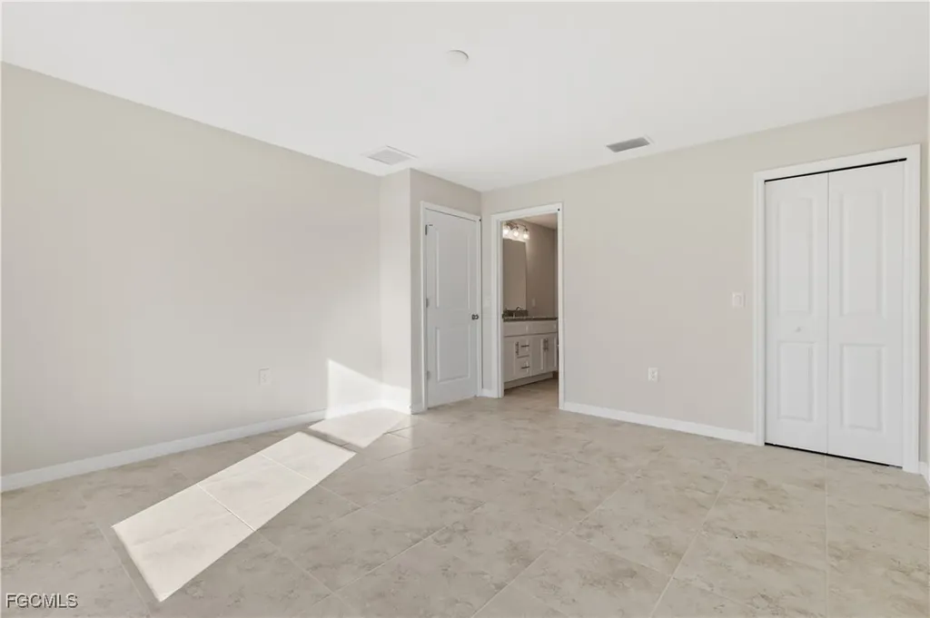 2052 NW 17th Street Cape Coral FL 33993