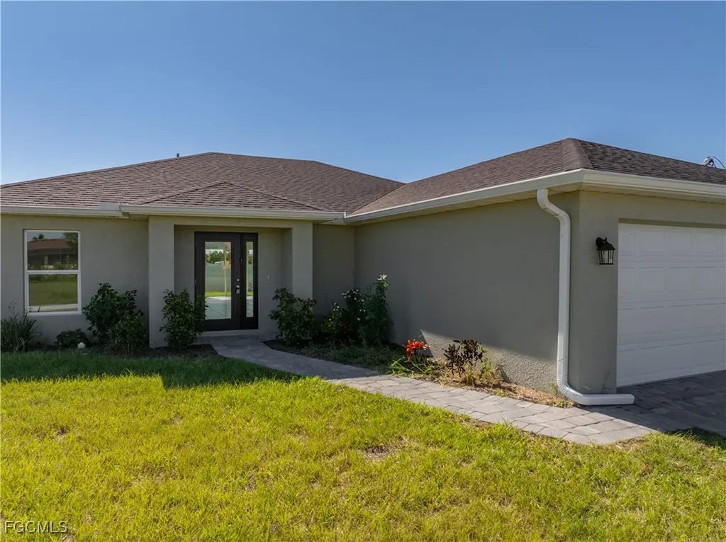 2052 NW 17th Street Cape Coral FL 33993