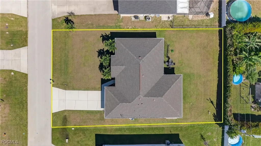 2701 SW 4th Avenue Cape Coral FL 33914