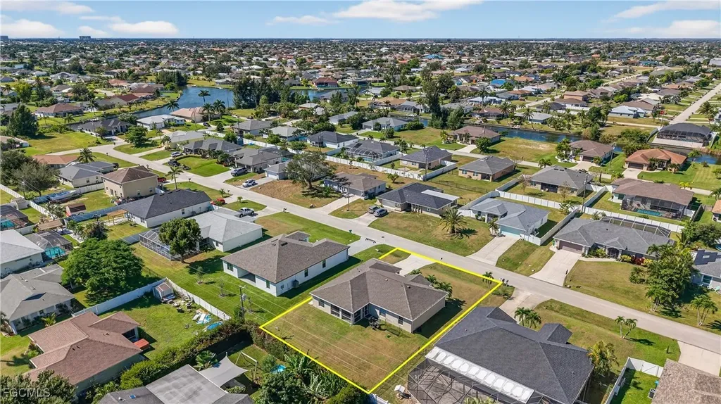 2701 SW 4th Avenue Cape Coral FL 33914