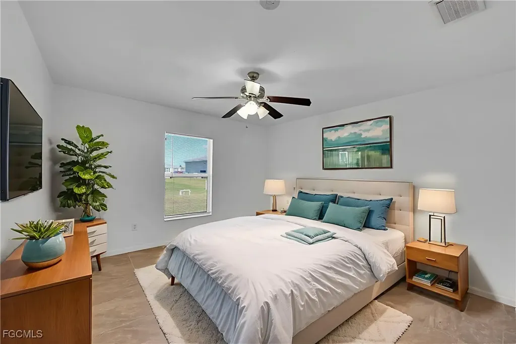 1621 NW 18th Street Cape Coral FL 33993