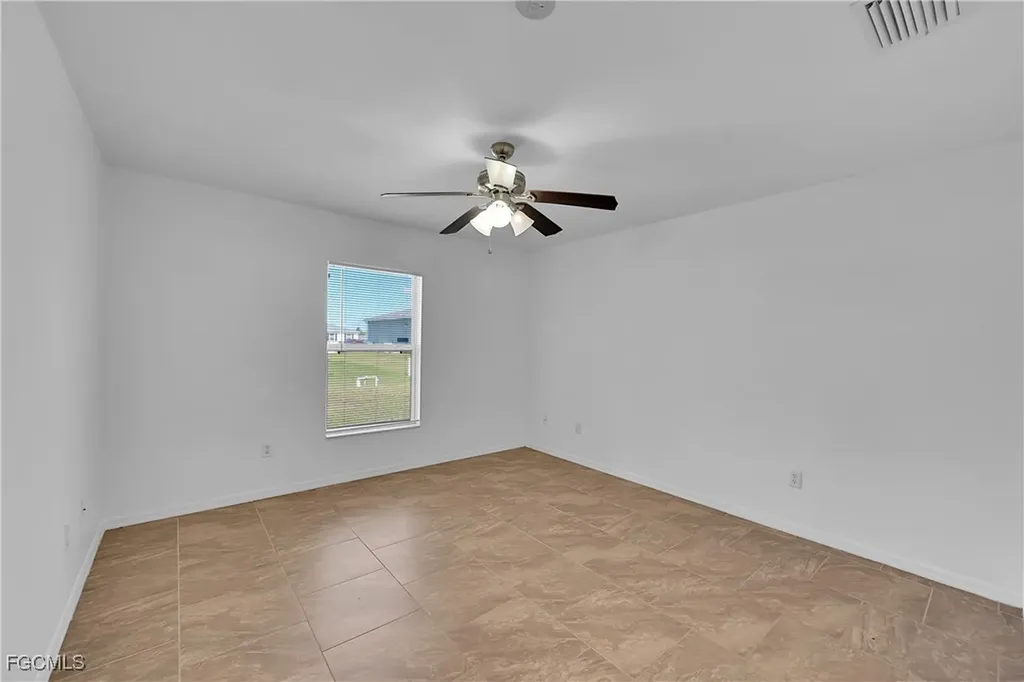 1621 NW 18th Street Cape Coral FL 33993