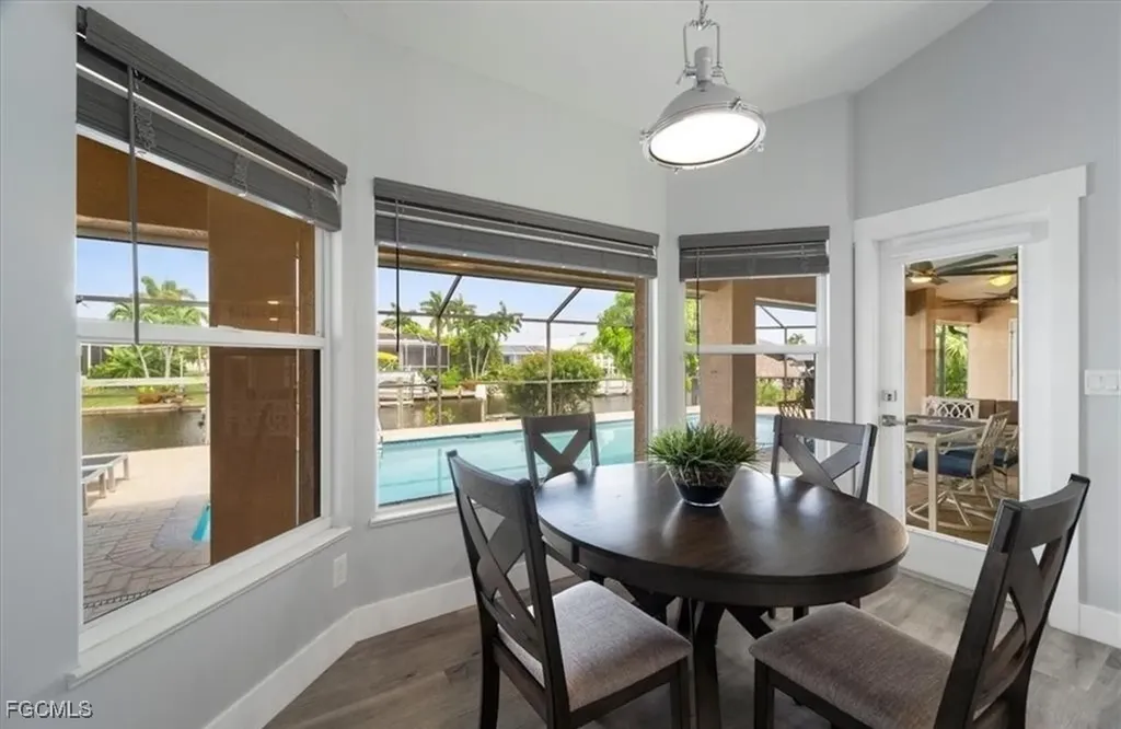 4921 SW 11th Place Cape Coral FL 33914
