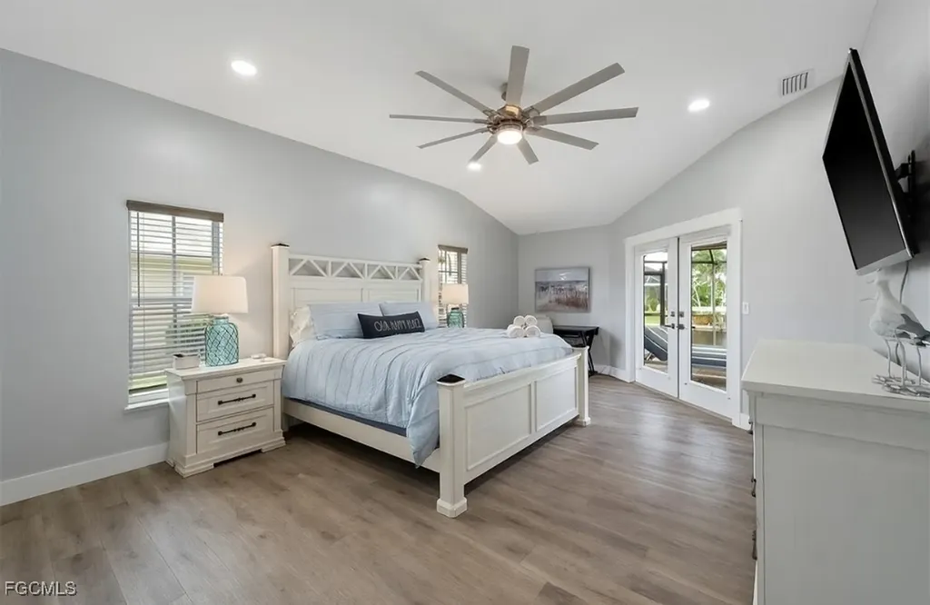 4921 SW 11th Place Cape Coral FL 33914