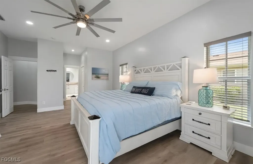 4921 SW 11th Place Cape Coral FL 33914