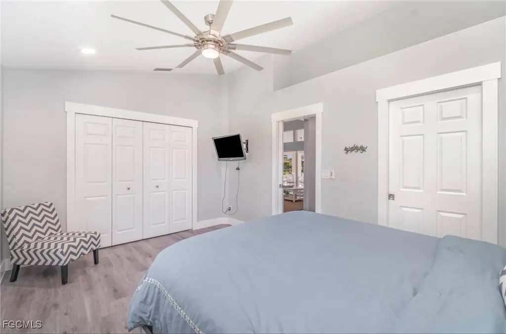 4921 SW 11th Place Cape Coral FL 33914