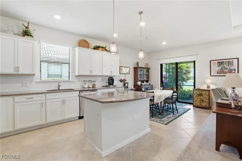 16083 Mistflower Drive Alva FL 33920