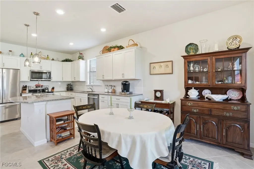 16083 Mistflower Drive Alva FL 33920