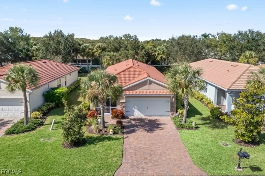 2197 Summersweet Drive Alva FL 33920