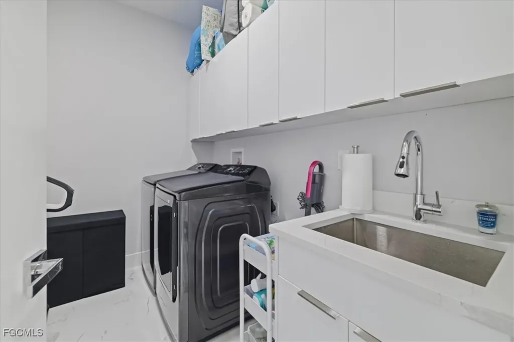 1310 NW 10th Terrace Cape Coral FL 33993
