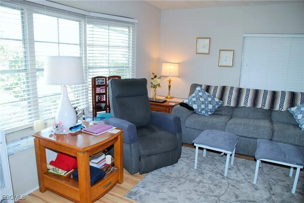 80 Snead Drive North Fort Myers FL 33903