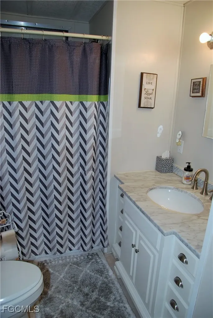 80 Snead Drive North Fort Myers FL 33903