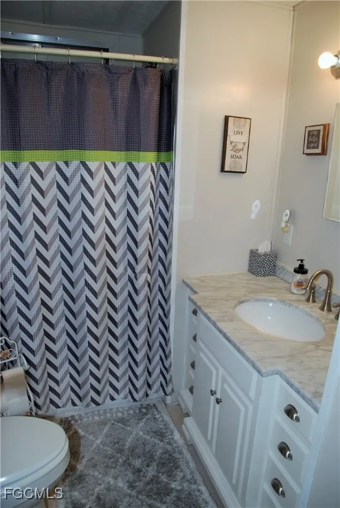 80 Snead Drive North Fort Myers FL 33903