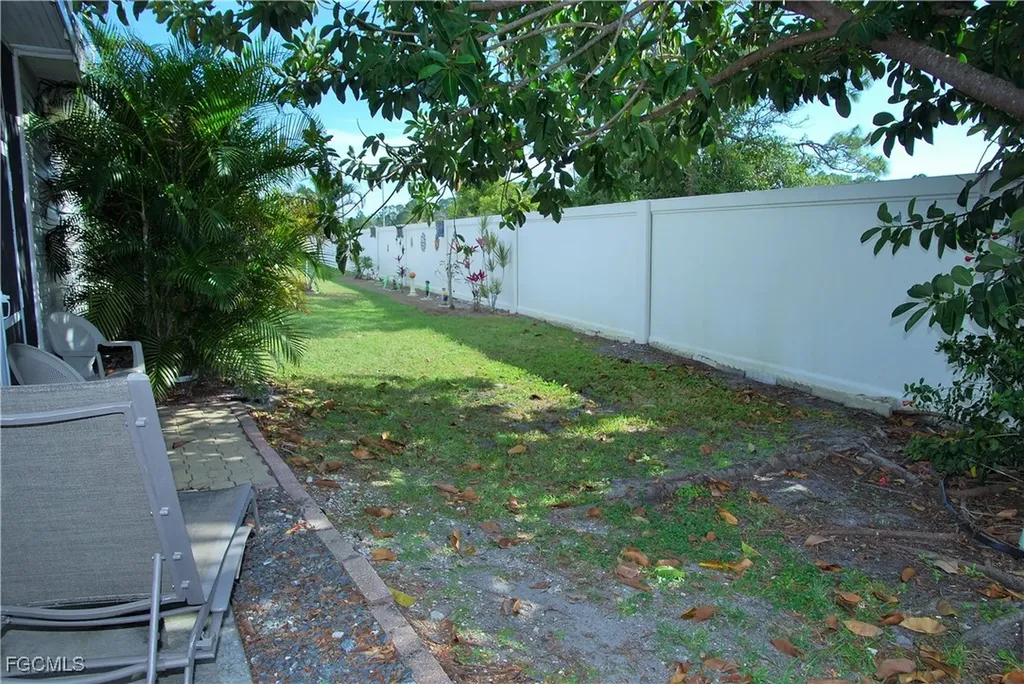 80 Snead Drive North Fort Myers FL 33903