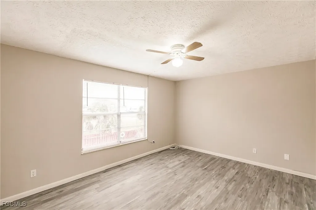 1123 SW 48th Terrace Cape Coral FL 33914