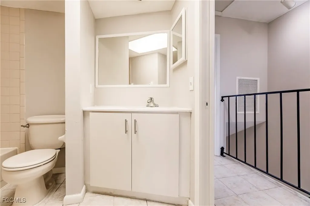 1123 SW 48th Terrace Cape Coral FL 33914