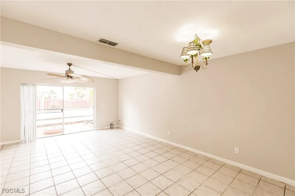 1123 SW 48th Terrace Cape Coral FL 33914