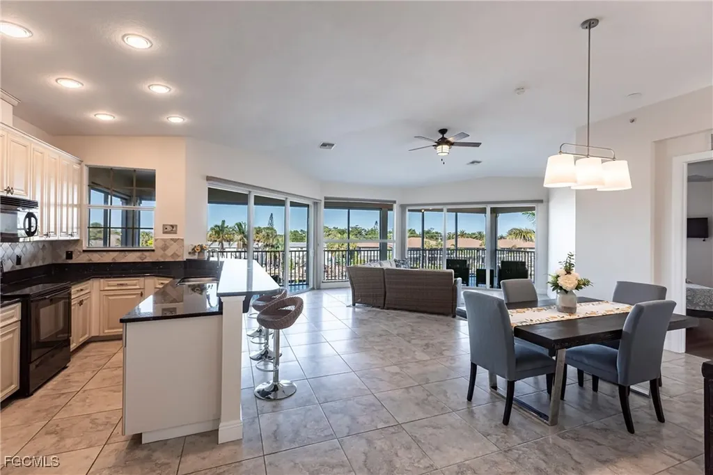 4610 SE 5th Place Cape Coral FL 33904