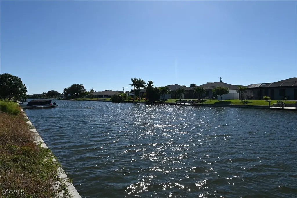 216 SW 20th Street Cape Coral FL 33991