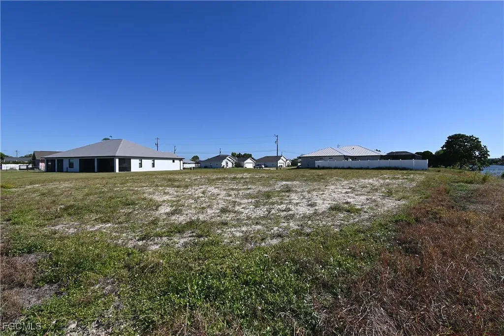 216 SW 20th Street Cape Coral FL 33991