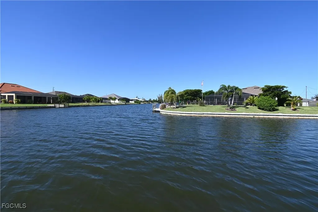 216 SW 20th Street Cape Coral FL 33991