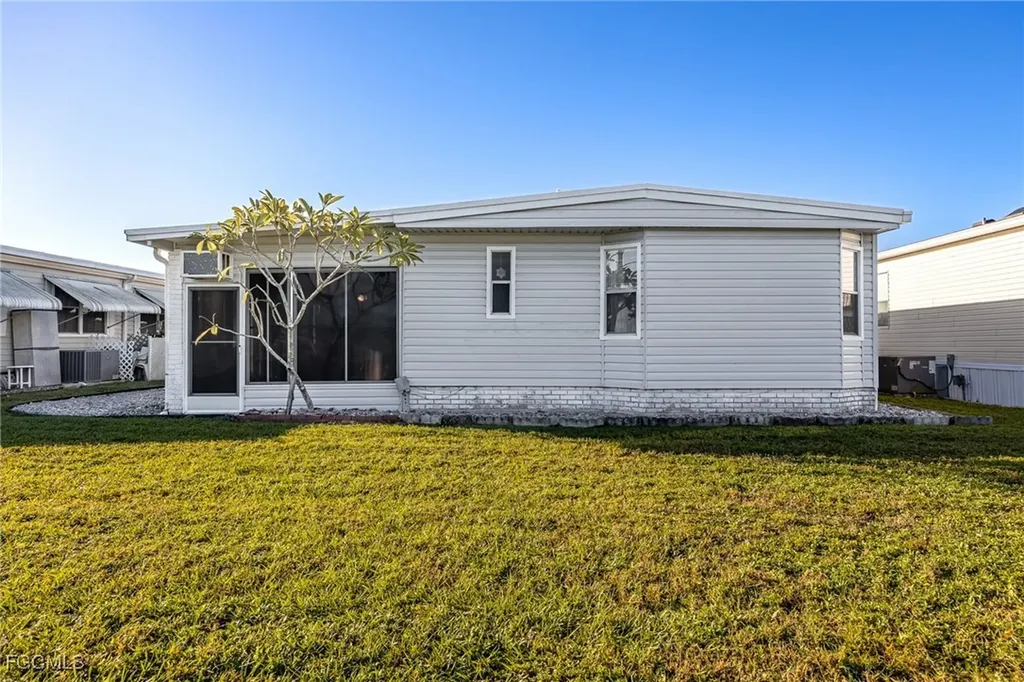 229 Trevino Court North Fort Myers FL 33903