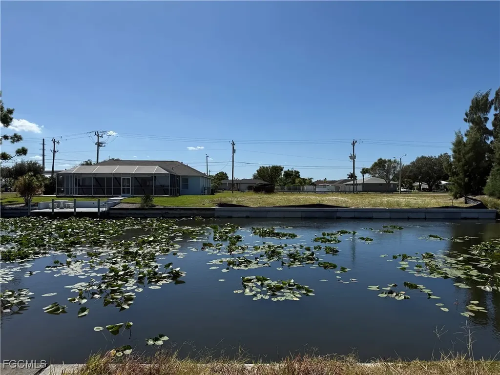 118 SW 31st Terrace Cape Coral FL 33914